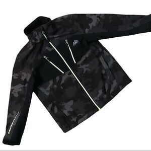 SNOZU Softshell Grey Camo Jacket